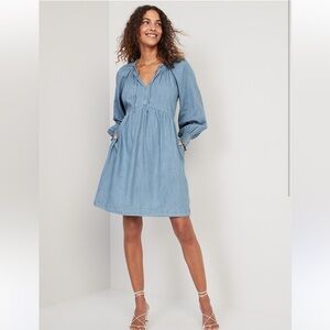 Old Navy puff sleeve mini poet swing Dress